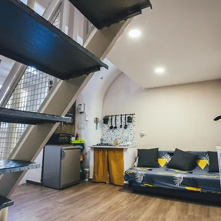 Pietrantica Apartment *